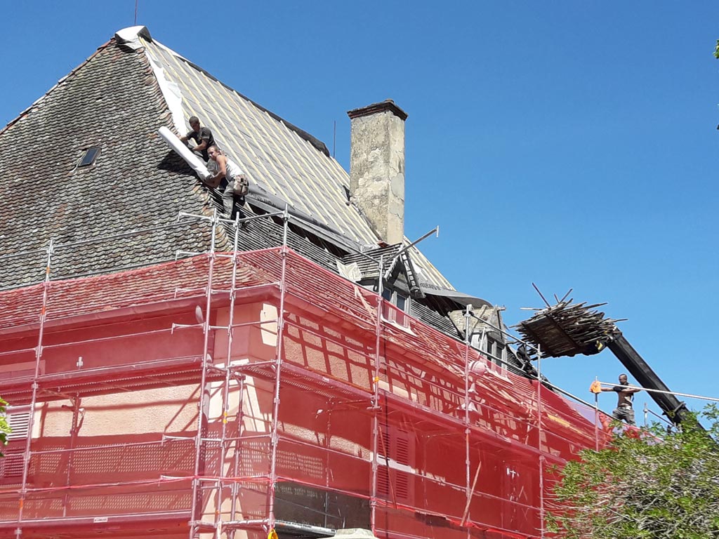 Rénovation Zinguerie toiture et cheminée 01