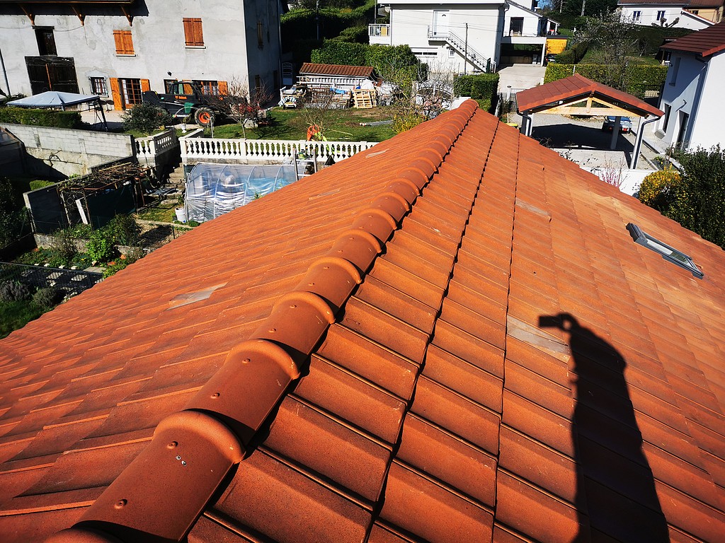 Isolation toiture rampant avec fibre de bois plus couverture tuile Santenay 06