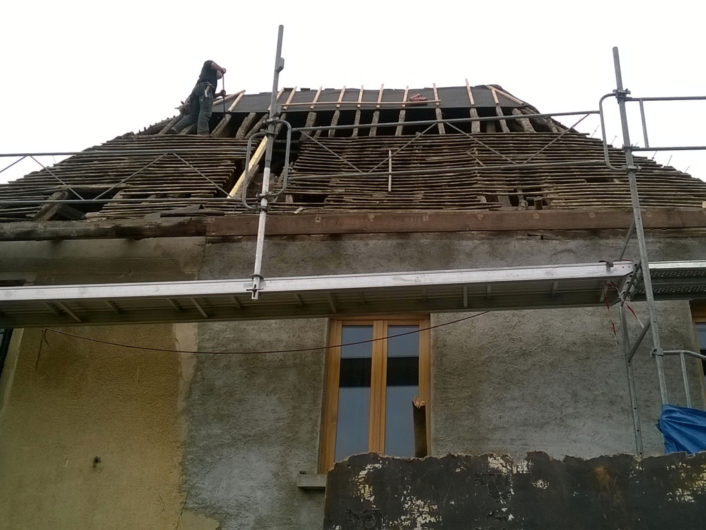 Rénovation de toiture à forte pente